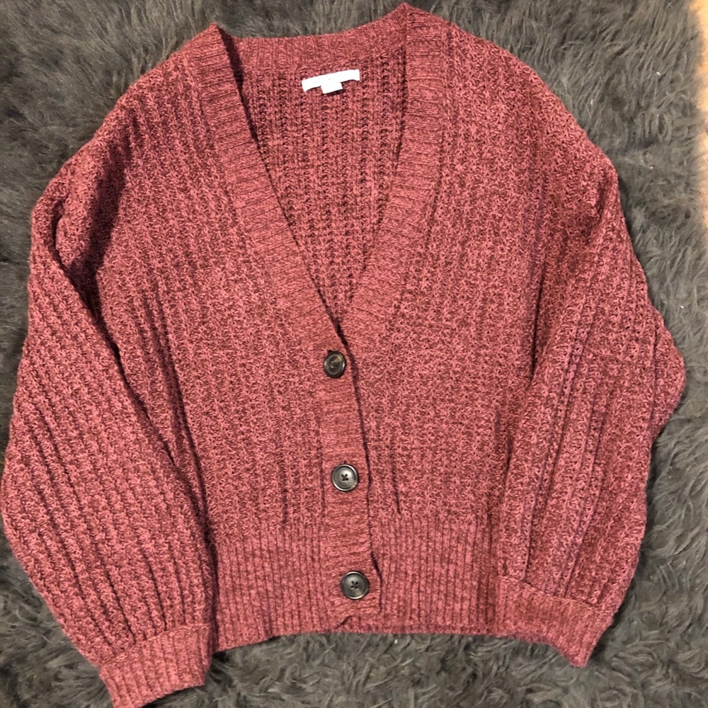 American eagle button up sweater